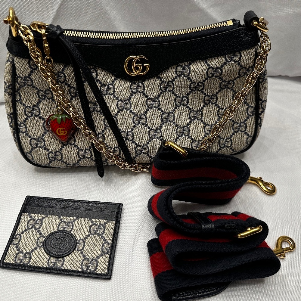 Sold!! Gucci Ophidia Shoulder Bag w/ Wallet Included (Priced to sell!)